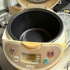 炊飯器　1.8Lの画像