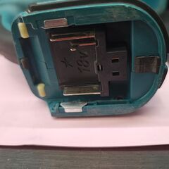 【中古】マキタ　ハンマドリル　HR202DRFX　ケース、取扱説明書、充電器、バッテリ18V3.0Ah×2付き【ハンズクラフト熊本けやき通り店】【店頭取引限定】の画像