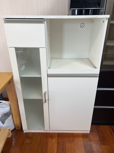 キッチン収納棚