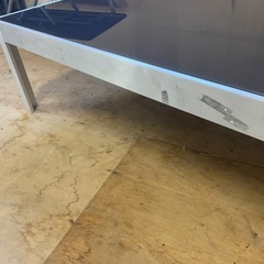 100804ガラステーブルの画像