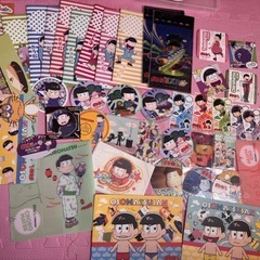 おそ松さんグッズまとめて/クリアファイル/書籍/冊子などの画像