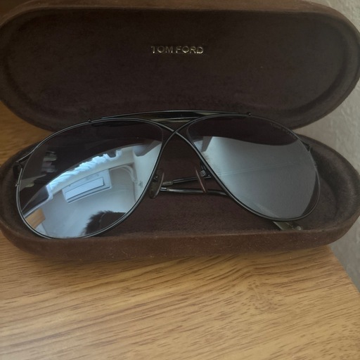トムフォードサングラス