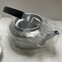 【新品未使用】　茶こし付きヤカン　3リットルの画像
