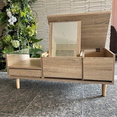 ロウヤ　ドレッサー　木製テーブル　イラー　ナチュラルインテリア　オークの画像