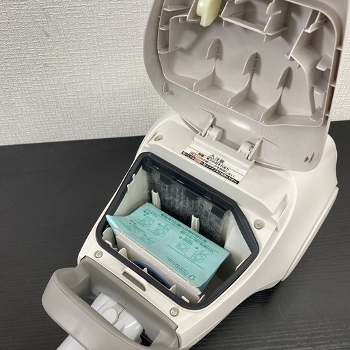 【ご来店限定】＊ Panasonic 紙パック式 掃除機　2022年製＊1008-10