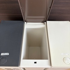 【資源用】分別ゴミ箱　キャスター付きの画像