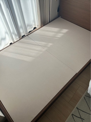 ニトリ　コンセント付きセミダブル　木製ベッドフレーム