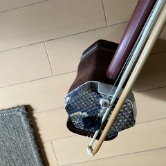 二胡　中国の伝統楽器　子供が以前使っていたもの、若干の不具合ありの画像