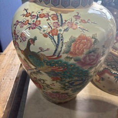 インテリア⭐︎孔雀の壺の画像