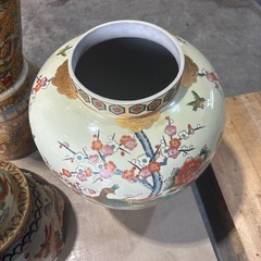 インテリア⭐︎孔雀の壺の画像