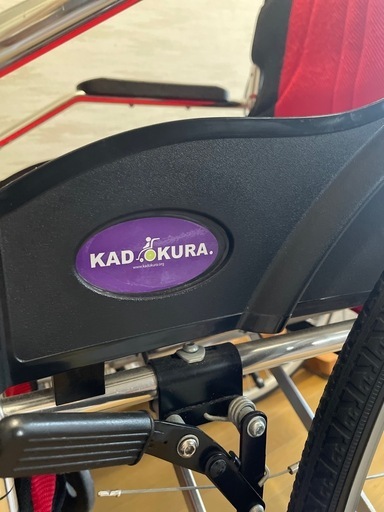 KADOKURA車椅子　赤×黒　中古