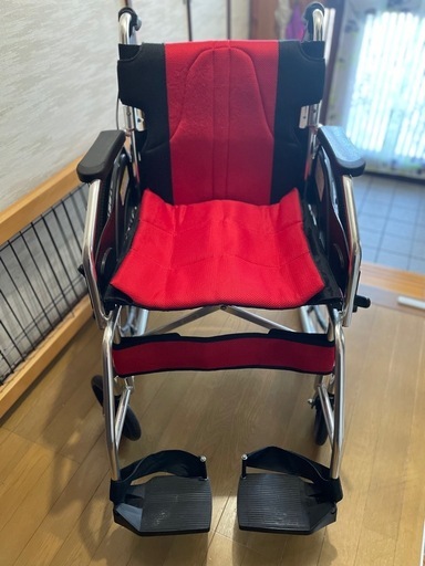 KADOKURA車椅子　赤×黒　中古