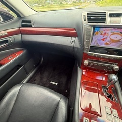綺麗艶々！車検9年7月！LEXUS LS中期型⭐︎バージョンU I pkg⭐︎フルセグTV Bluetooth その他豪華装備！不具合なし すぐ乗れます⭐︎の画像