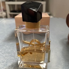 サンローランYSL　リブレ香水の画像