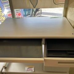 ID:253704　事務机・片袖　カギ付きの画像