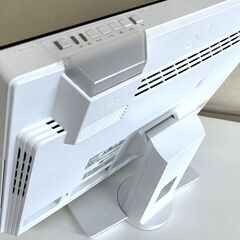 美品　富士通　ESPRIMO 23インチ 高性能Core i7  メモリ8GB　SSD256GB　地デジ/BS/CS搭載　Blu-ray　Office2019の画像