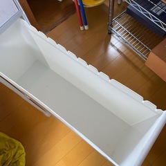 中古　収納ケース　スリムタイプ　キャスター付き　ホワイト　3段の画像