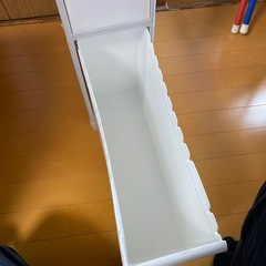 中古　収納ケース　スリムタイプ　キャスター付き　ホワイト　3段の画像