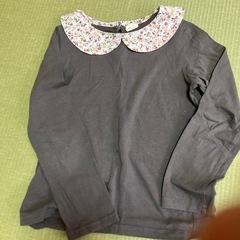 長袖Tシャツ130  2枚の画像