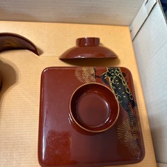 漆のセットの画像