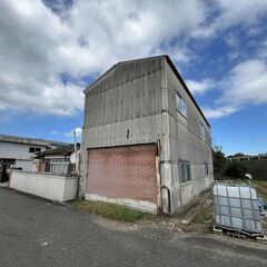 電動クレーン付き倉庫