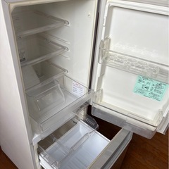 J0701 MITSUBISHI 三菱 146L 2ドア冷蔵庫 2014年 冷蔵庫変色ありあり