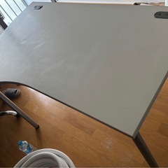 💼 机（事務・パソコン用デスク）の画像