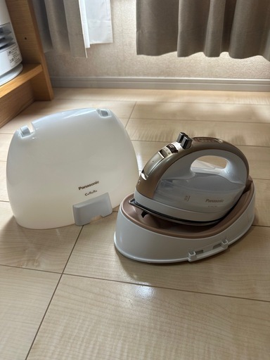 Panasonicコードレスアイロン&アイロン台セット