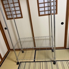 スチールラックの画像