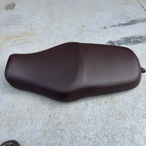 ホンダ GB350 純正
シート