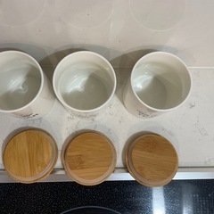【美品】　調味料入れ　砂糖　塩　お茶　陶器　竹　密閉の画像