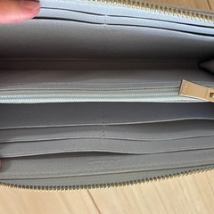 FURLAのお財布の画像