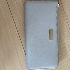 FURLAのお財布の画像