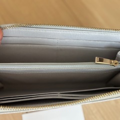 FURLAのお財布の画像