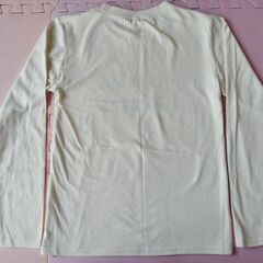 ロンT　ロングTシャツ　150サイズの画像