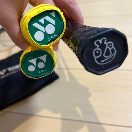 3本・おまけつきおまけ付き?バドミントン・ラケット?【YONEX】