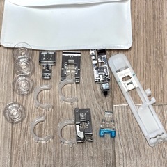 家庭用 刺繍ミシン brother パリエ 刺繍機付きの画像