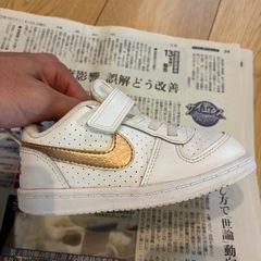 NIKEスニーカー14センチの画像