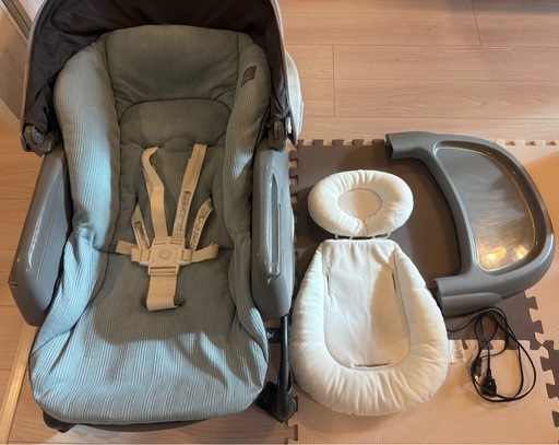 (取引中)コンビ　電動ネムリラ　AUTO SWING BEDi Long　スリープシェル　ダッコシートプレミアム