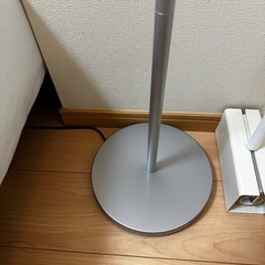 フロアランプの画像