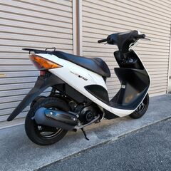 アドレスV50 CA4BA  4ストFI インジェクション 原付 バイクの画像