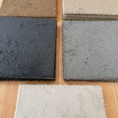 秋冬用タイルカーペット　40×40㎝の画像
