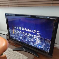 シャープ32型液晶テレビの画像