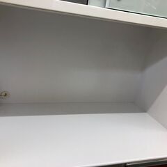 【ジャングルジャングルサカイ石津店】システムキッチンボード 赤 中身が見えやすいフルスライドレール 湿気に強いモイス加工 おしゃれ  クリーニング済み 堺市 西区 東区 北区 南区 堺区 石津の画像