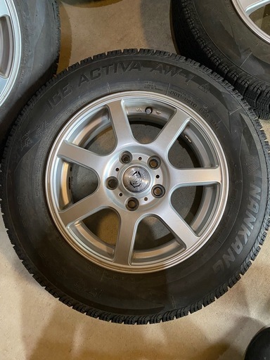 中古スタッドレスタイヤホイール4本セット