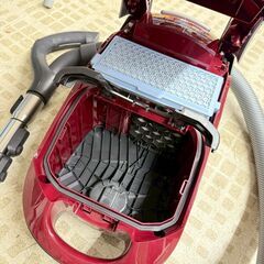 Miele 掃除機 S4582 2008年製 紙パック式の画像