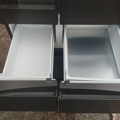 三菱　MR-JX52A-RW1　517L ６ドア冷蔵庫（未使用、美品）2017年式の画像