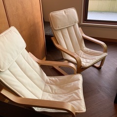 IKEAキッズ向けチェア2個セットの画像