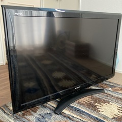 SHARP AQUOS 40型テレビの画像