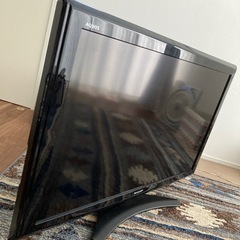 SHARP AQUOS 40型テレビの画像